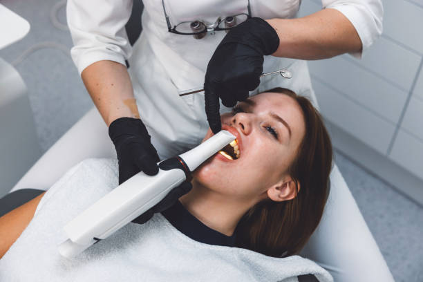 Best Emergency Dental Care for Abscessed Tooth in Center Line, MI